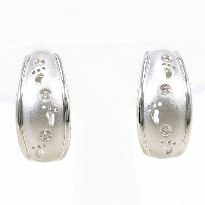 18K White Gold Diamond Earrings – front view