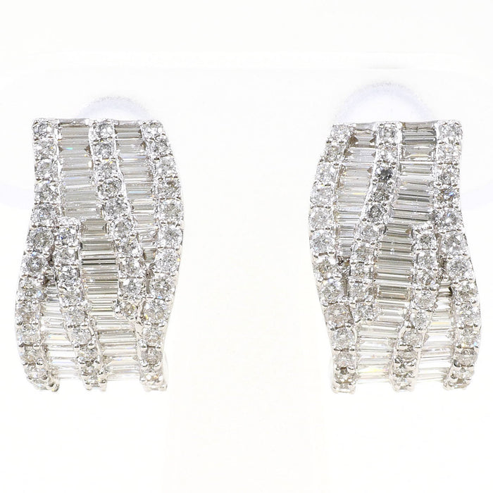 18K White Gold Diamond Earrings – front view