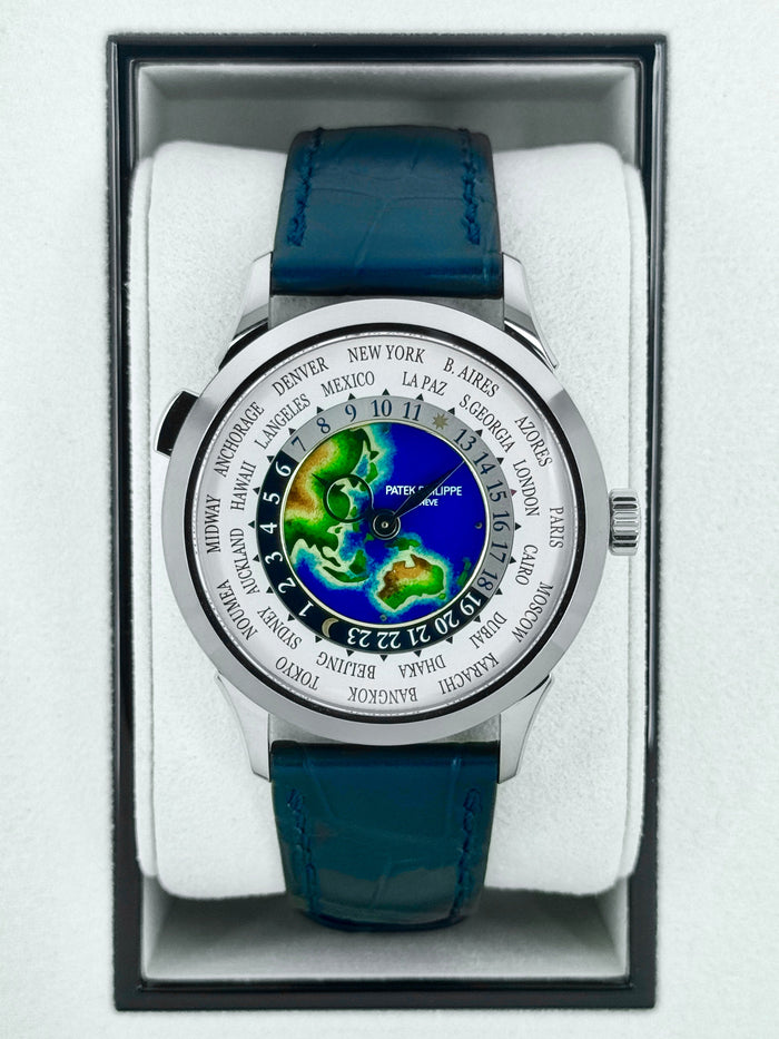 Patek Philippe World Time Complications 38.5mm 5231G White Gold – front view