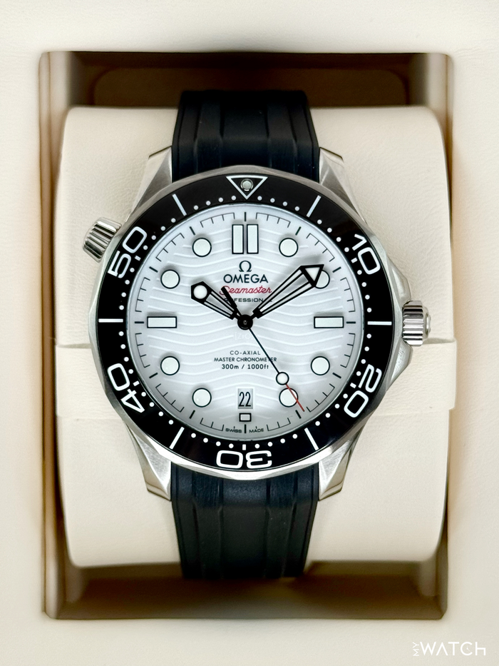 Omega Seamaster Diver 300M 42mm 210.30.42.20.04.001 White Dial – front view