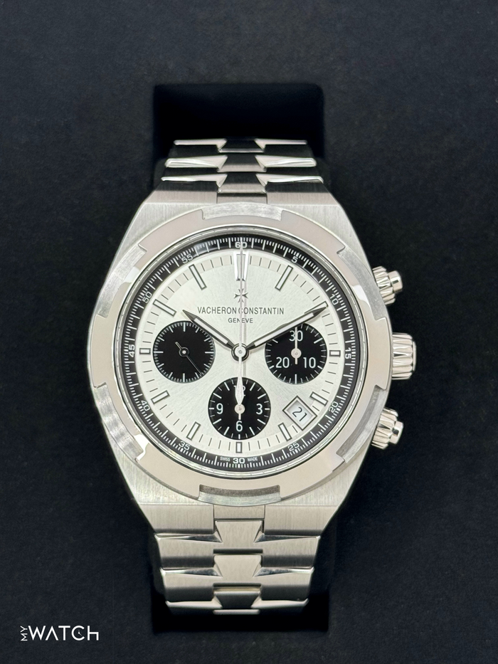 Vacheron Constantin Overseas 42.5mm 5500V Stainless Steel Panda Dial – front view
