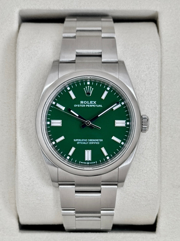 Rolex Oyster Perpetual 36mm 126000 Green Dial – front view