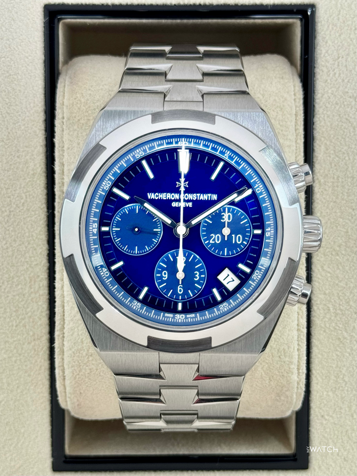 Vacheron Constantin Overseas 42.5mm 5500V Stainless Steel Blue Dial – front view