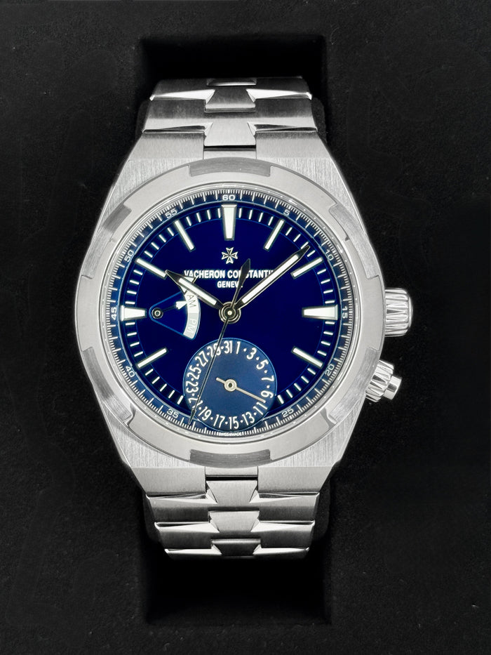 Vacheron Constantin Overseas Dual Time 41mm 7900V Blue Dial – front view