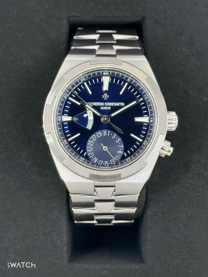 Vacheron Constantin Overseas Dual Time 41mm 7900V Blue Dial – front view