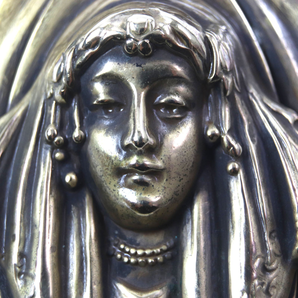 Joseff of Hollywood Statue of a Veiled Woman Oval Gold-Plated Brooch – side view