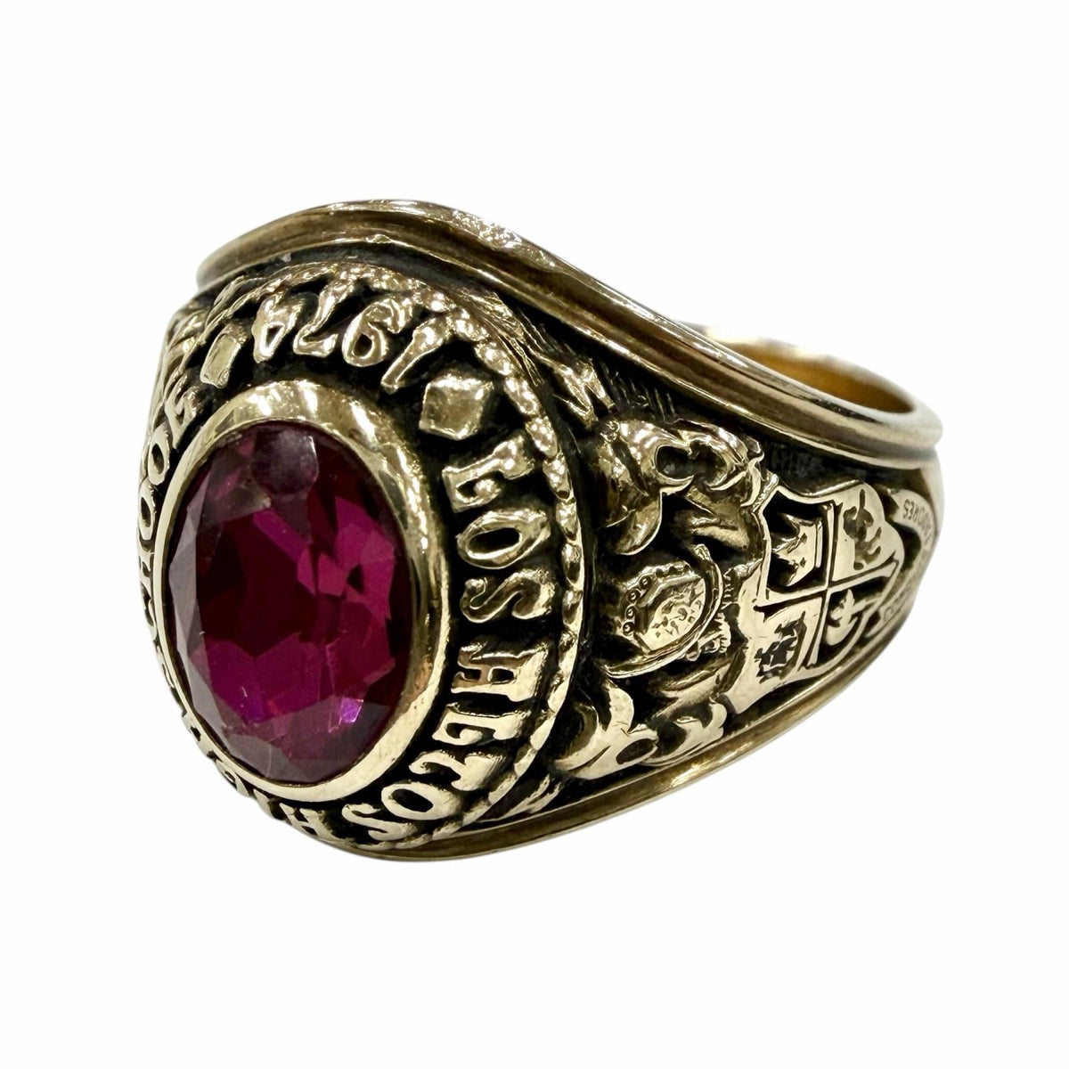 10K Yellow Gold Jostens Ring – front view