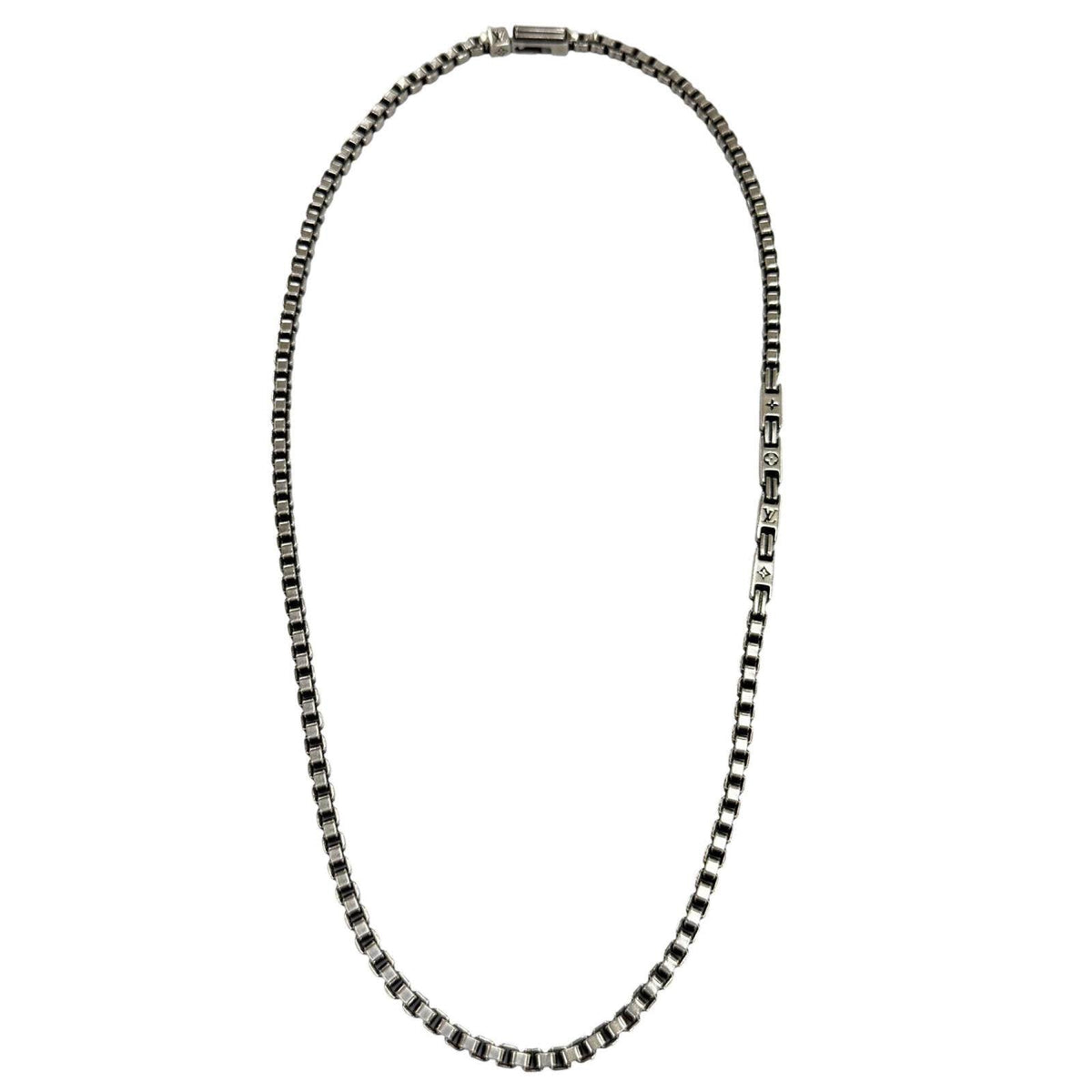 Louis Vuitton LV Tailor Sterling Silver Necklace – front view