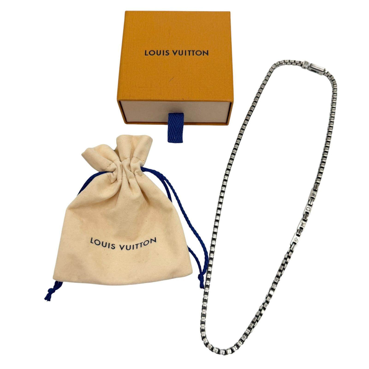 Louis Vuitton LV Tailor Sterling Silver Necklace – pendant detail