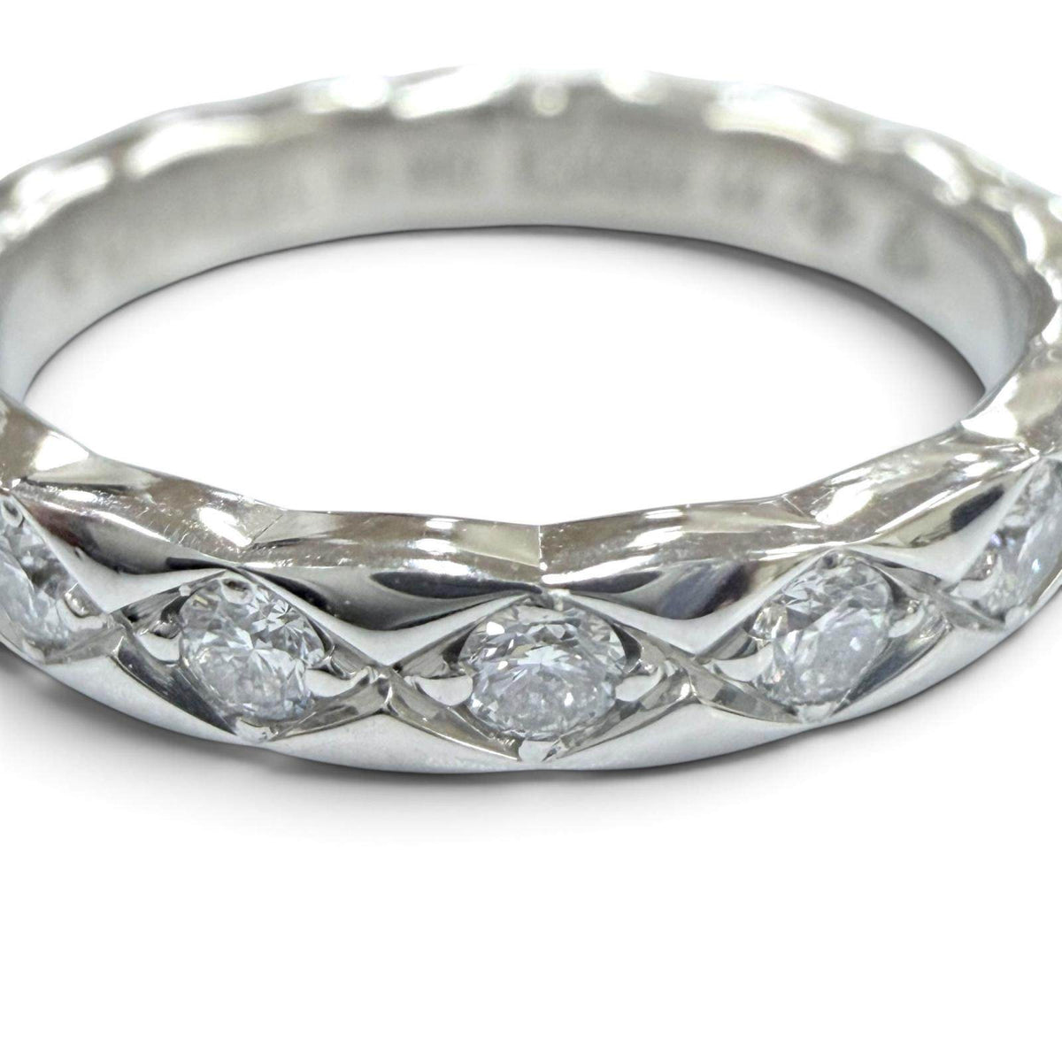 Chanel Coco Crush Platinum Diamond Ring – packaging