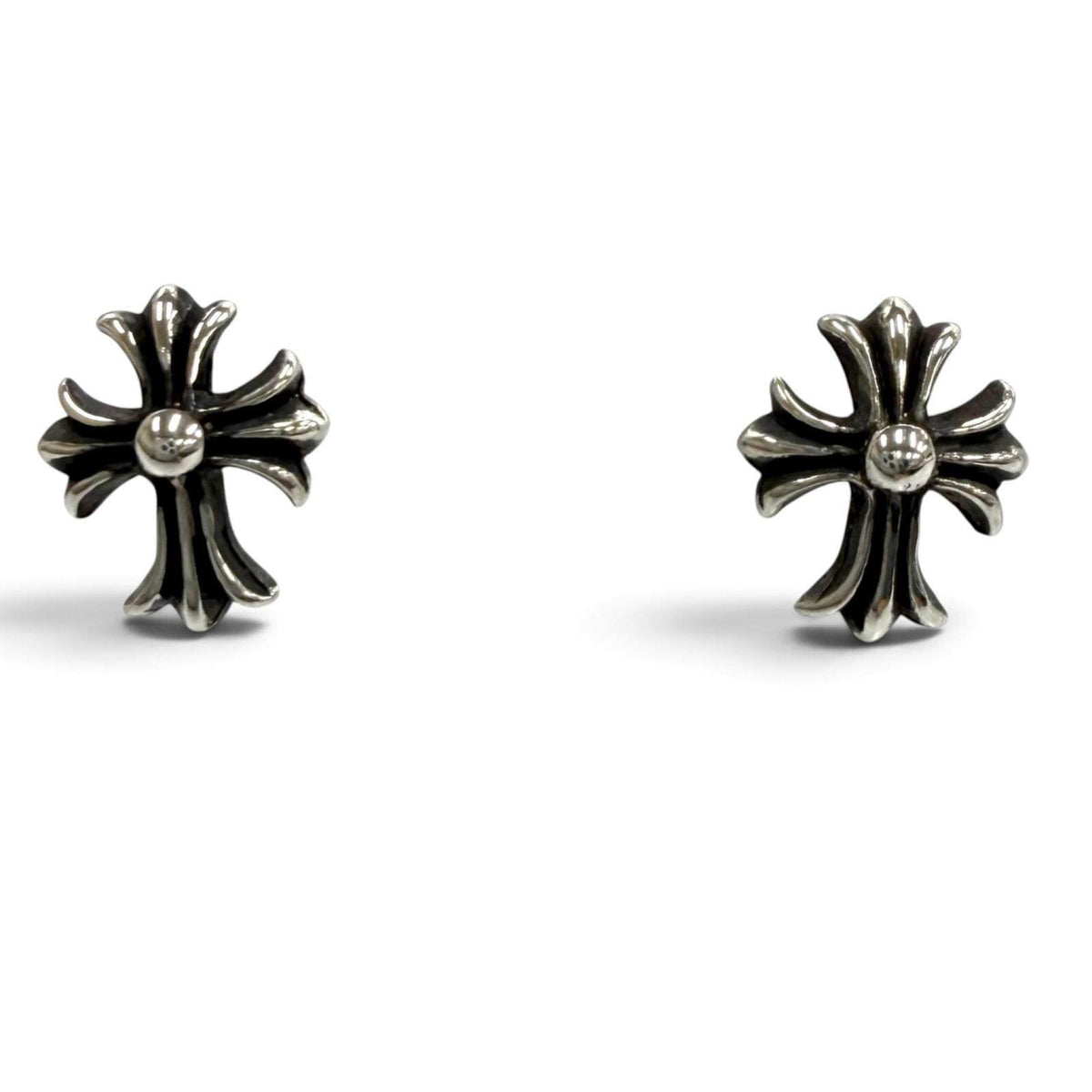 Chrome Hearts No.2 Ch Crs Ch Cross Sterling Silver Single Earring – front view