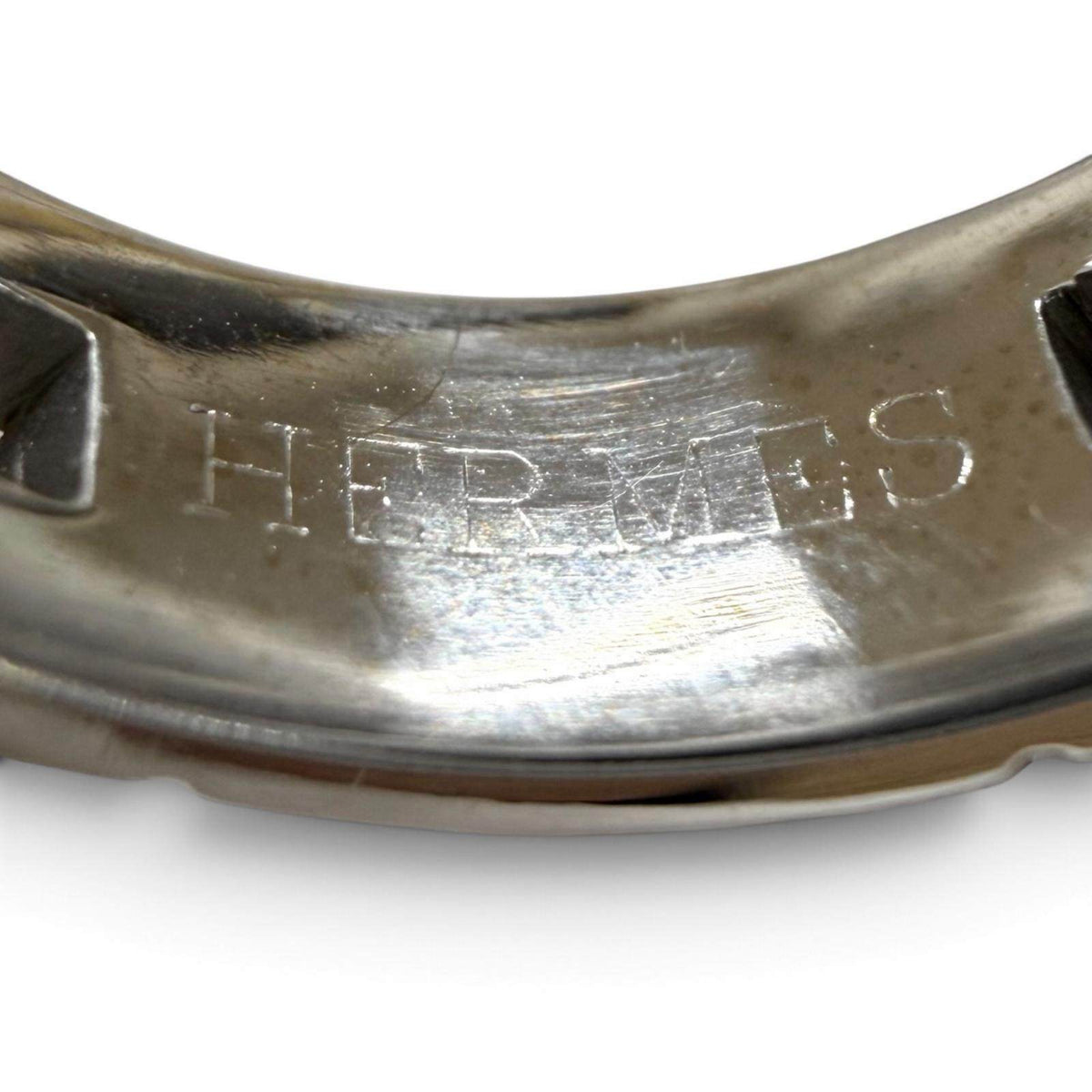 Hermès Hercules 18K White Gold Ring – packaging