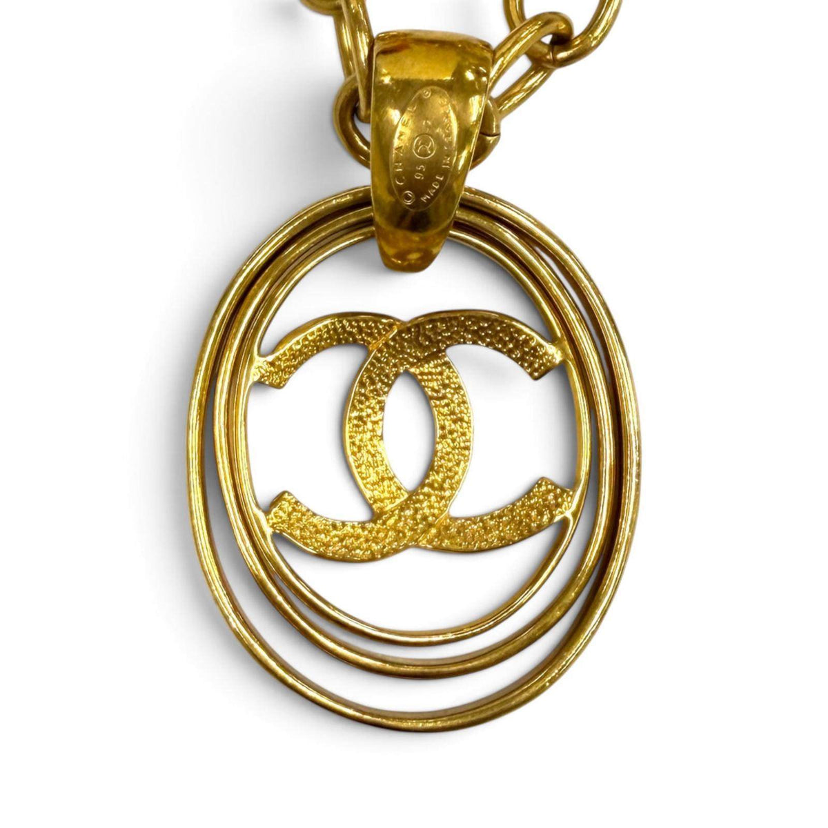 Chanel Coco Mark Gold-Plated Necklace – clasp detail