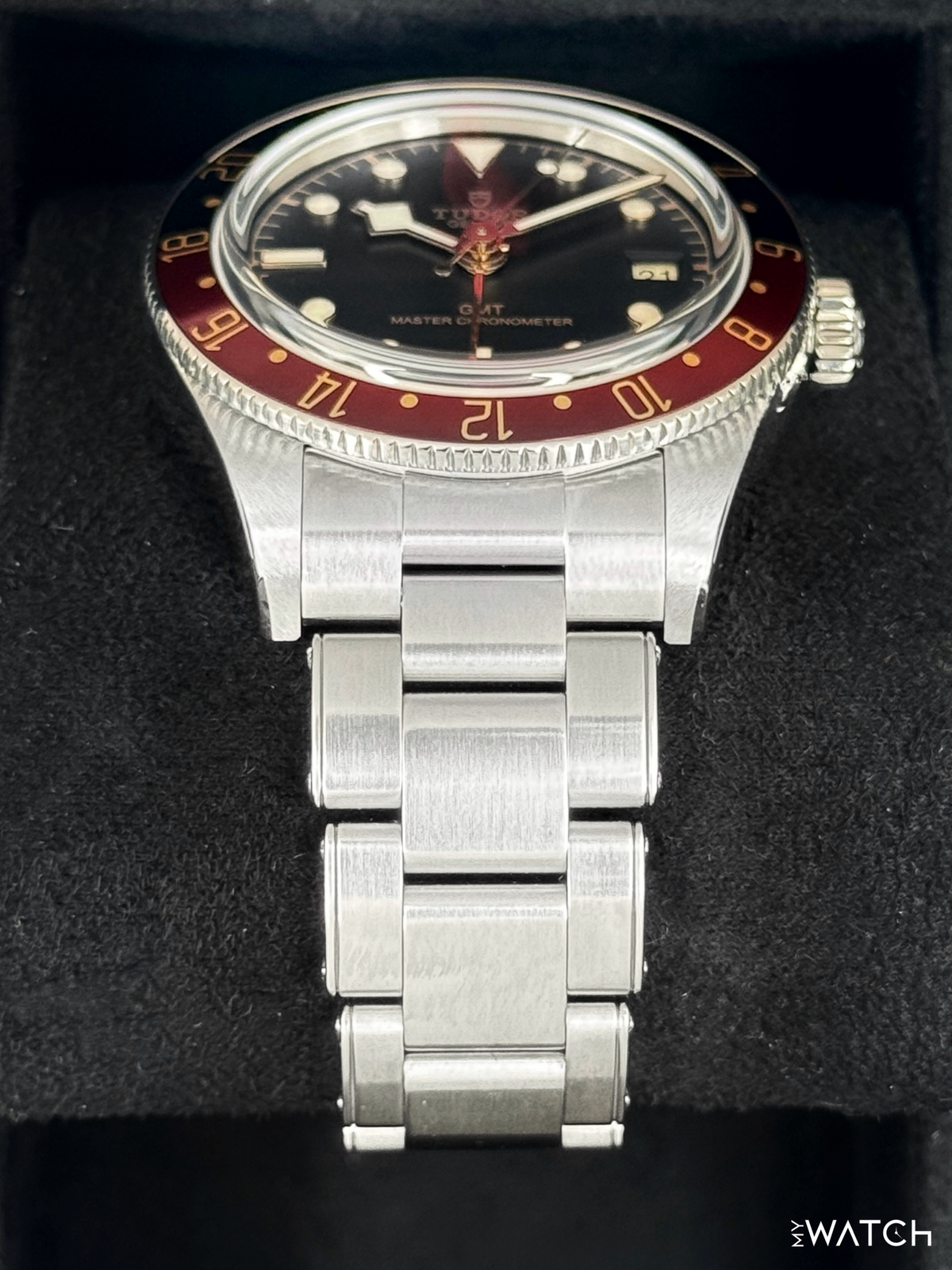 Tudor Black Bay 58 GMT 39mm 7939G1A0NRU Stainless Steel Black Dial – side view