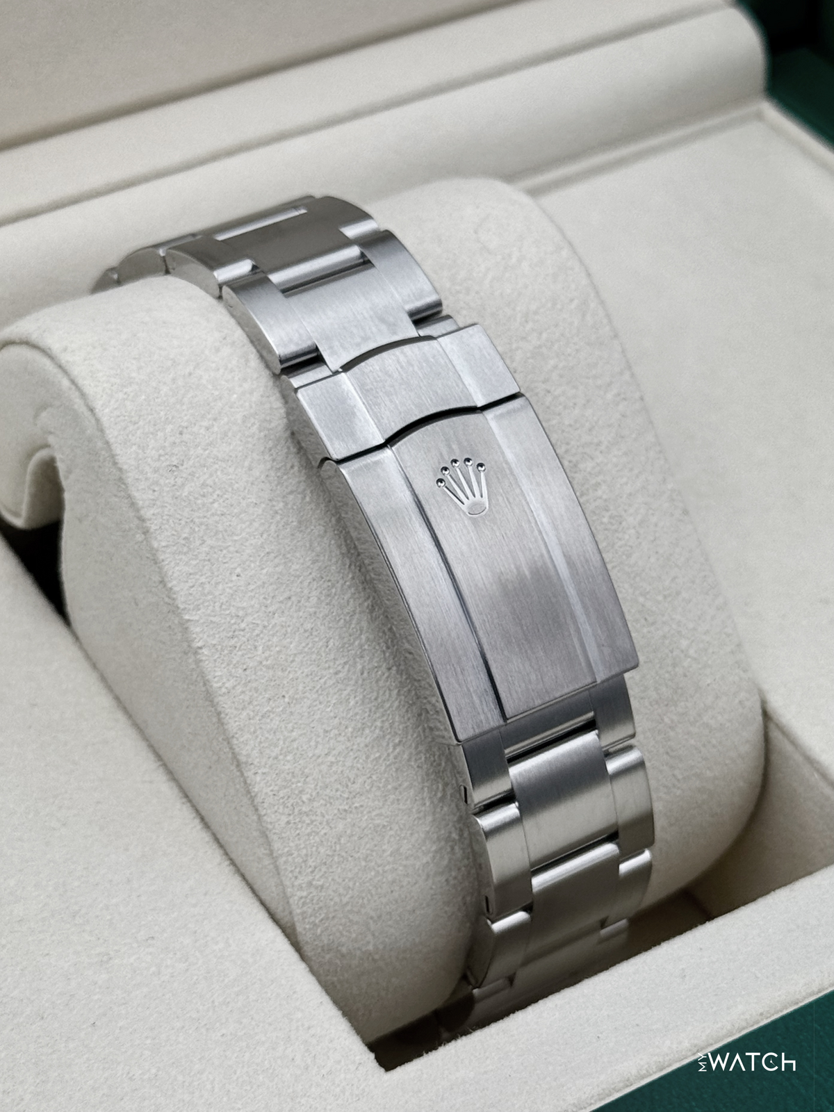 Rolex Oyster Perpetual 41mm 134300 Black Dial – dial close-up