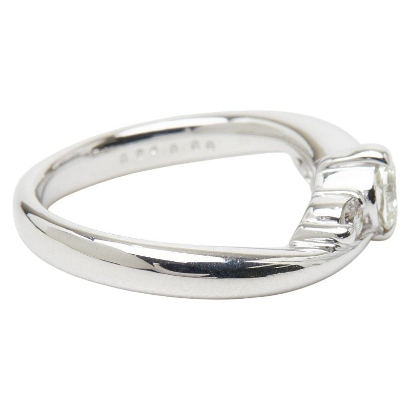 18K White Gold Diamond Ring – inside band