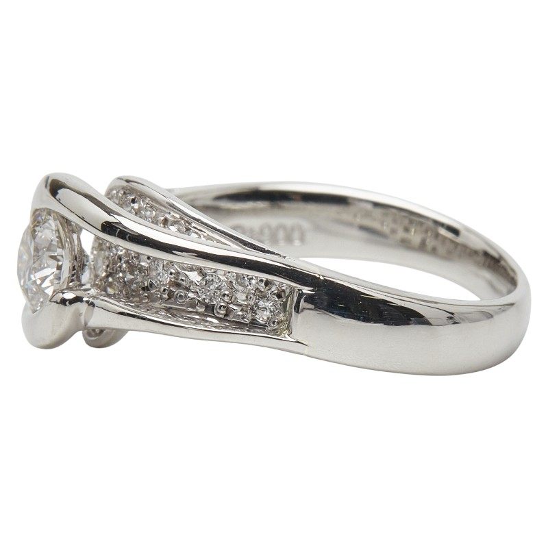 Platinum Diamond Ring – top view
