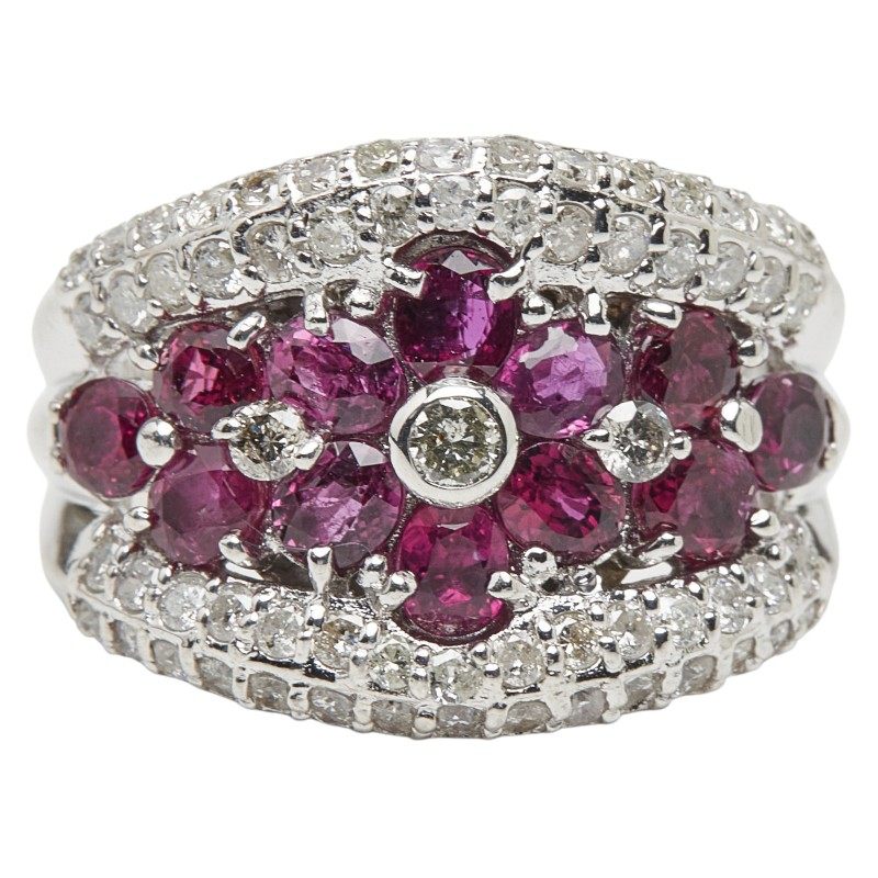 18K White Gold Diamond Ruby Ring – front view