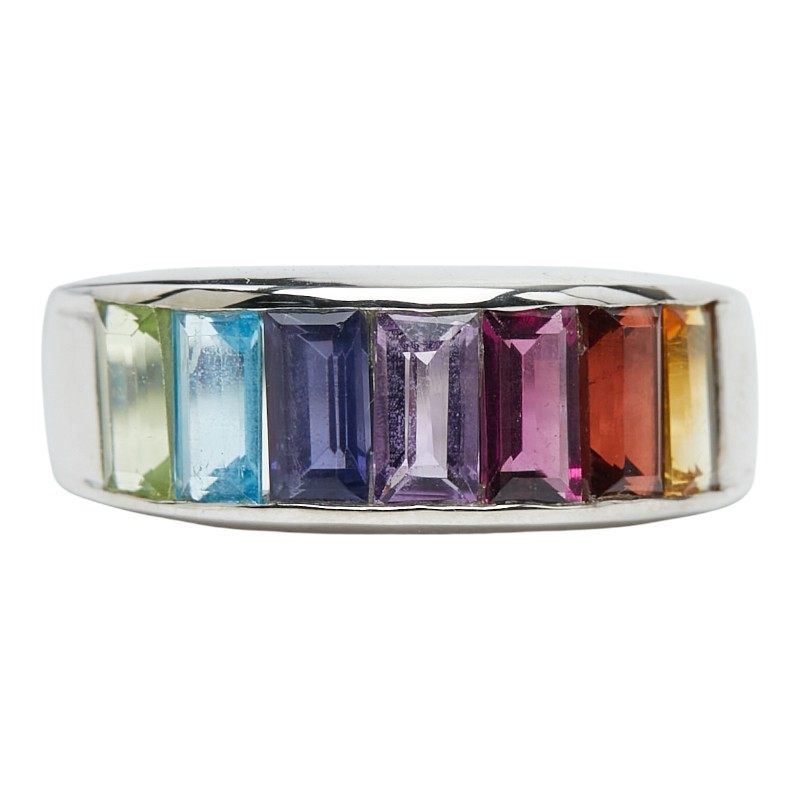 18K White Gold Multi Gemstone Peridot Ring – front view