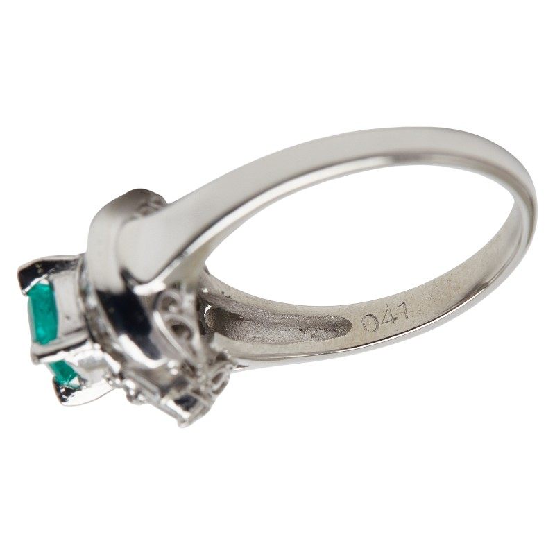 Platinum Diamond Emerald Ring – alternate view