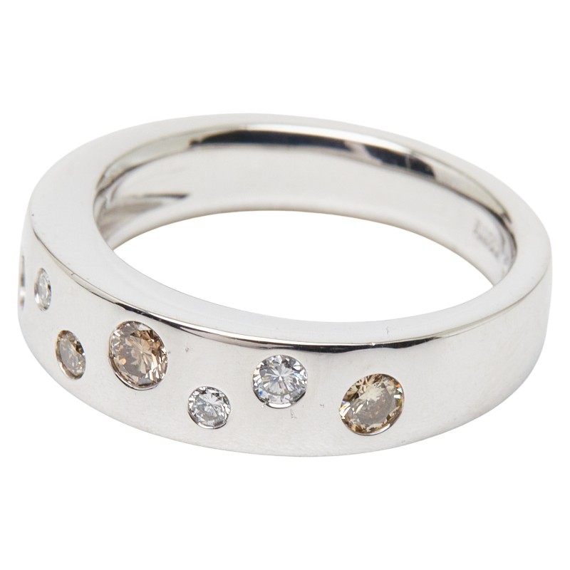 4°C Dot 18K White Gold Diamond Ring – side view