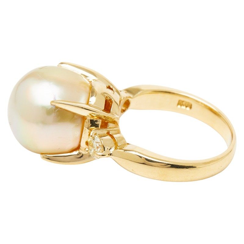 18K Yellow Gold South Sea Pearl Diamond Ring – top view