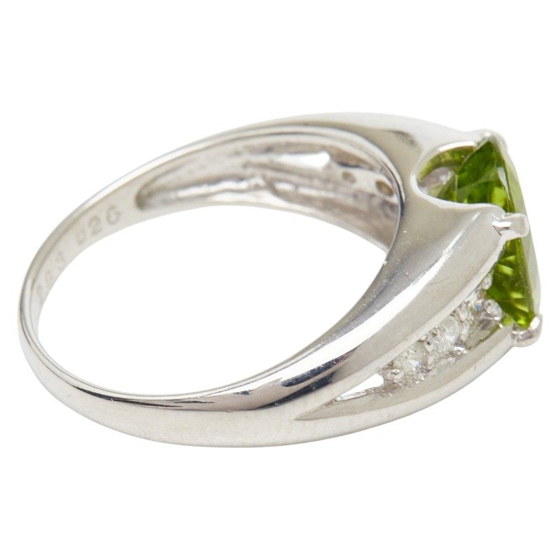 Platinum Diamond Peridot Ring – inside band