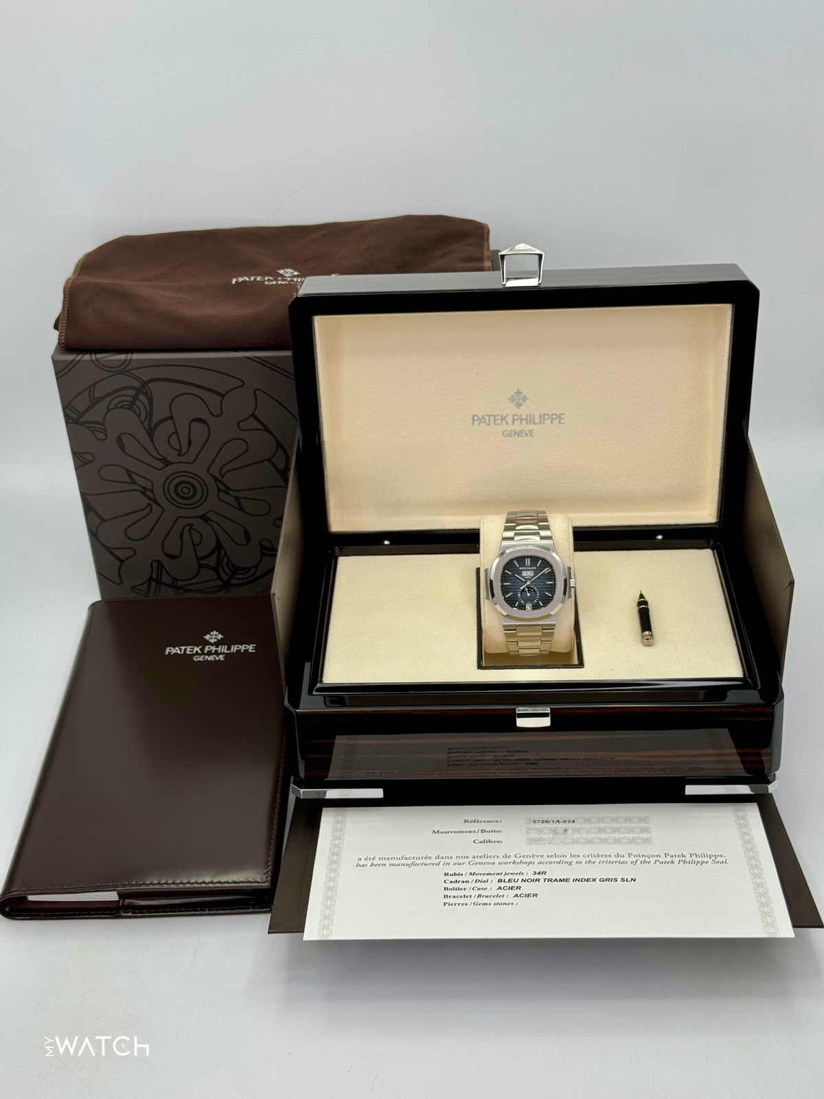 Patek Philippe Nautilus Moonphase 40.5mm 5726/1A-014 Blue Dial – image 9