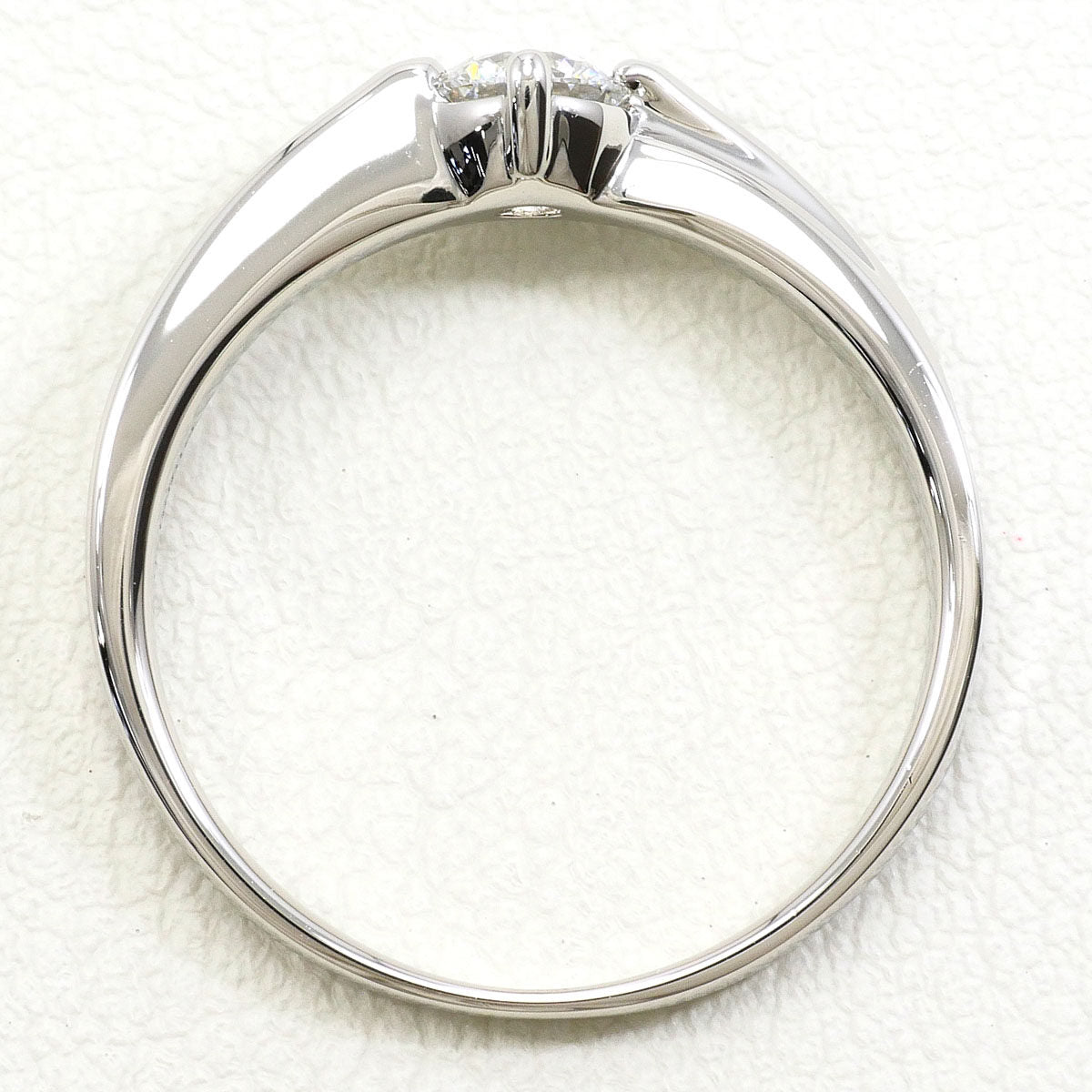 Platinum Diamond Ring – top view