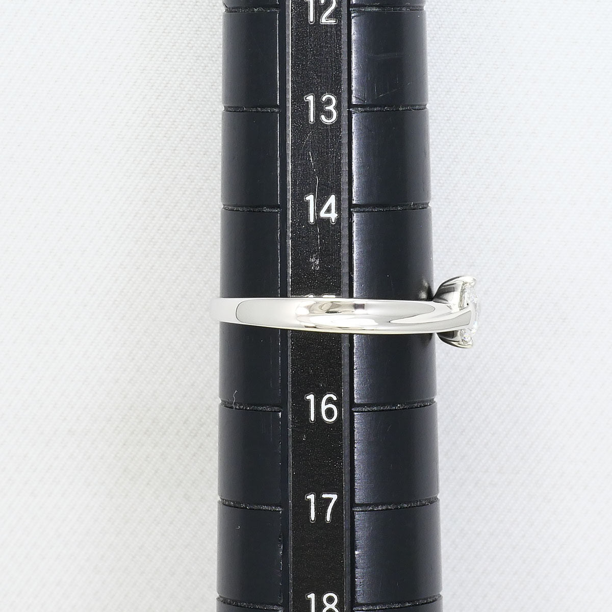 Platinum Diamond Ring – close-up