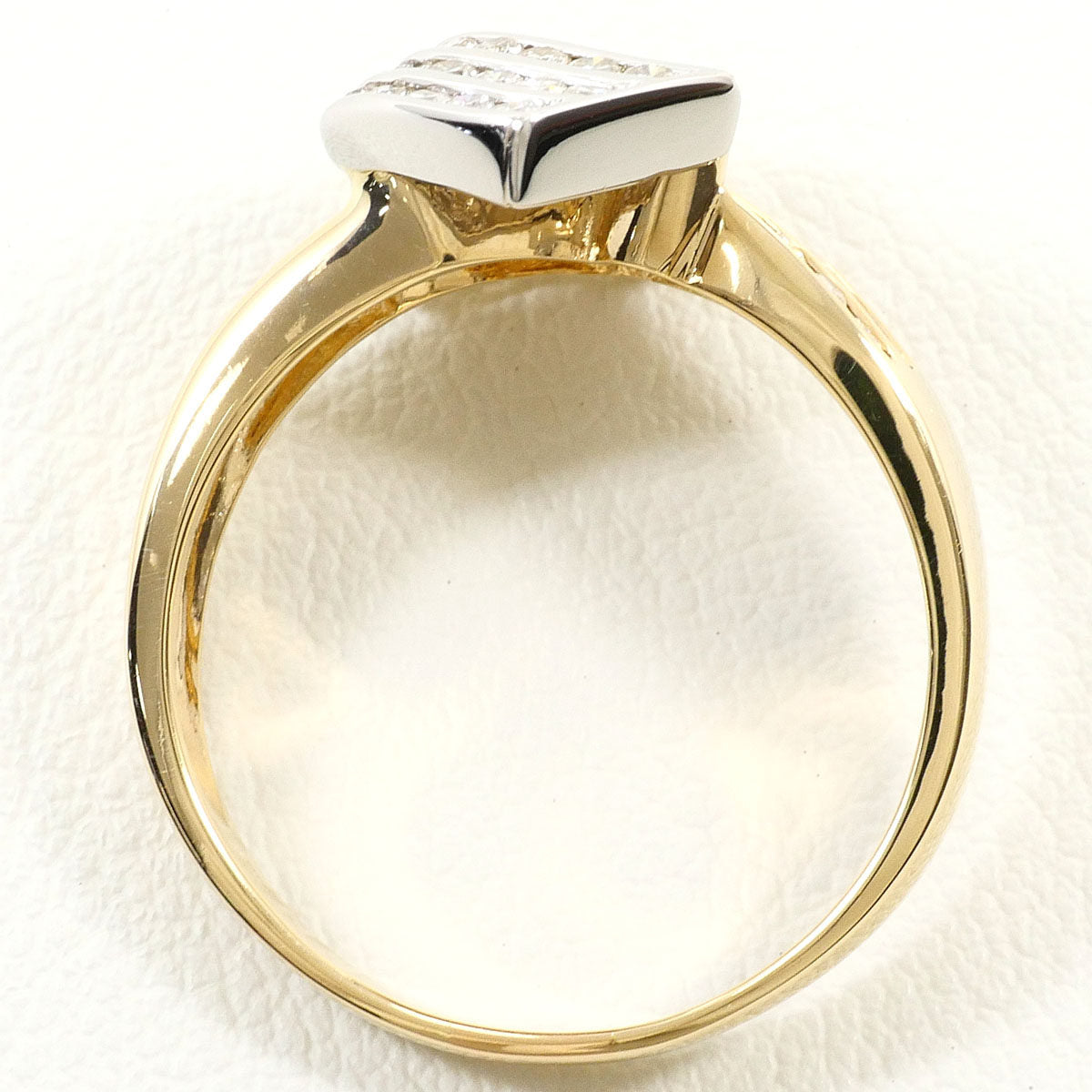 Platinum Diamond Ring – top view