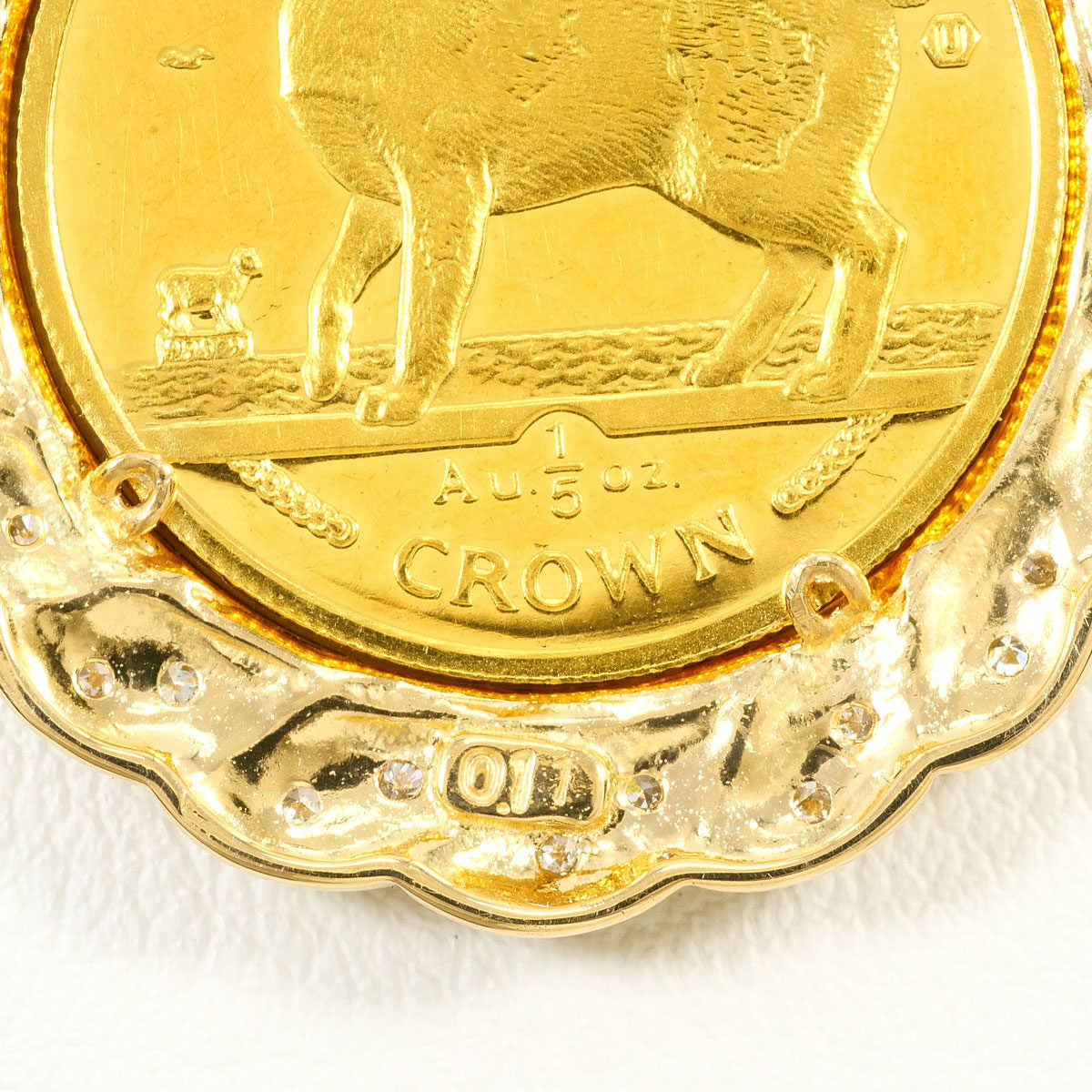 24K Yellow Gold Cat Coin Pendant – full length