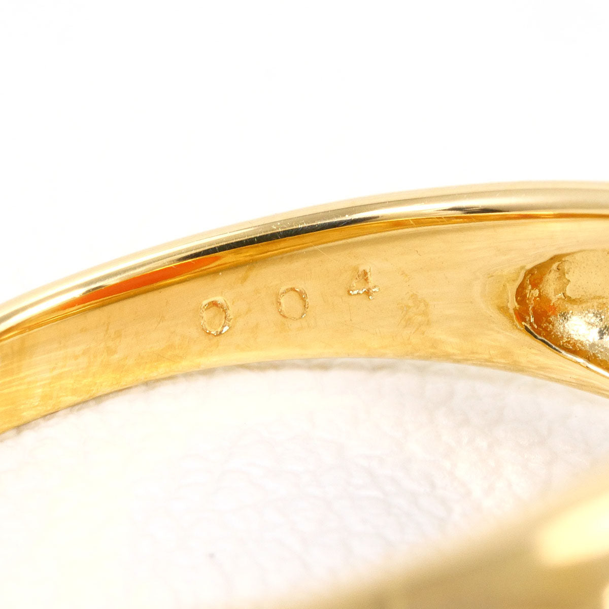 18K Yellow Gold Diamond Coral Ring – alternate view