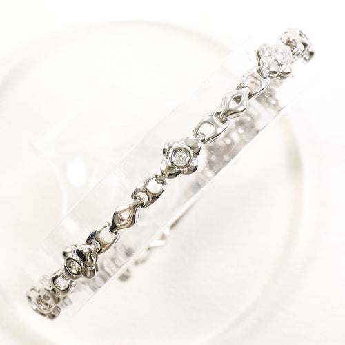 14K White Gold Diamond Bracelet – front view
