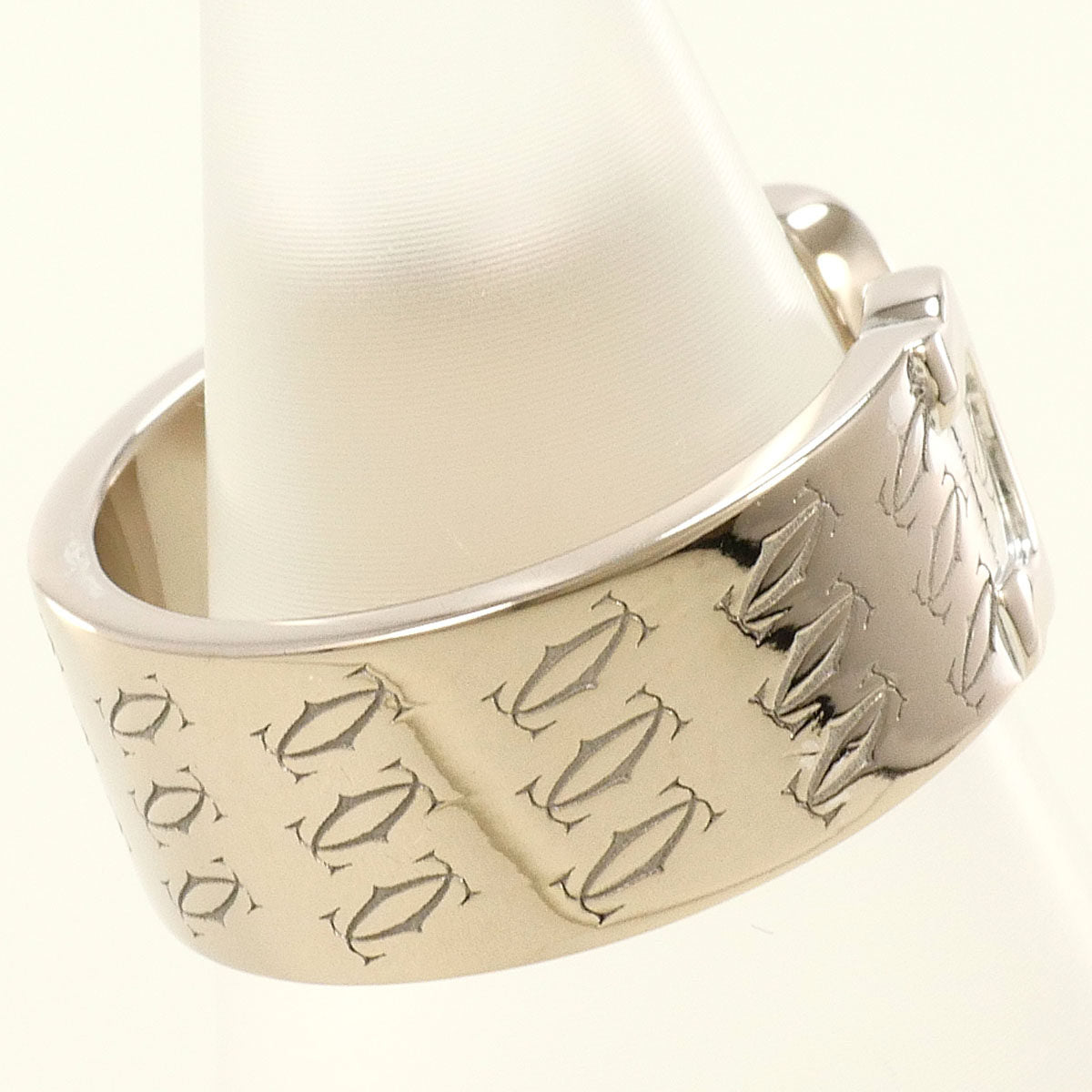 Cartier C2 18K White Gold Ring – top view