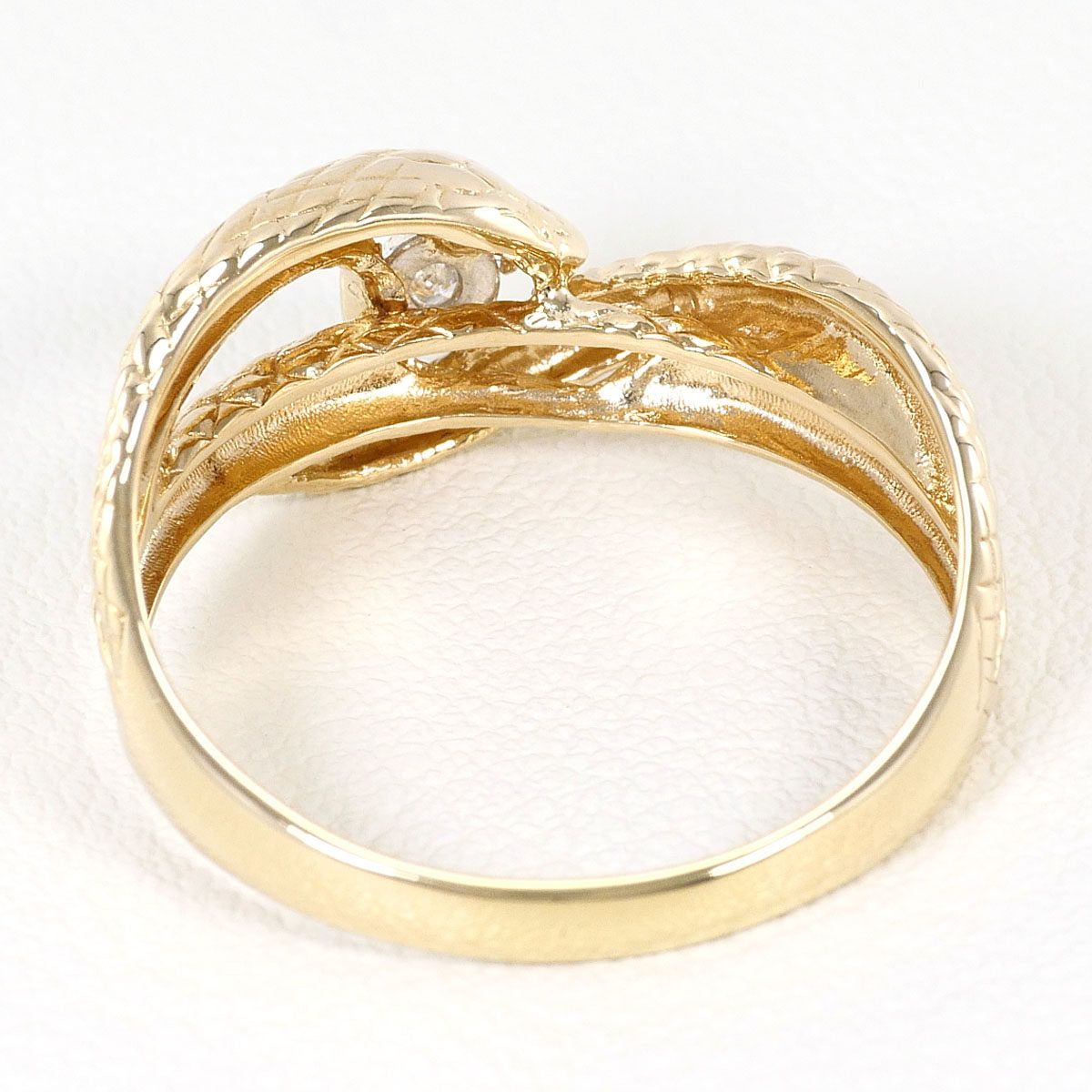 10K Yellow Gold Diamond Ring – inside band