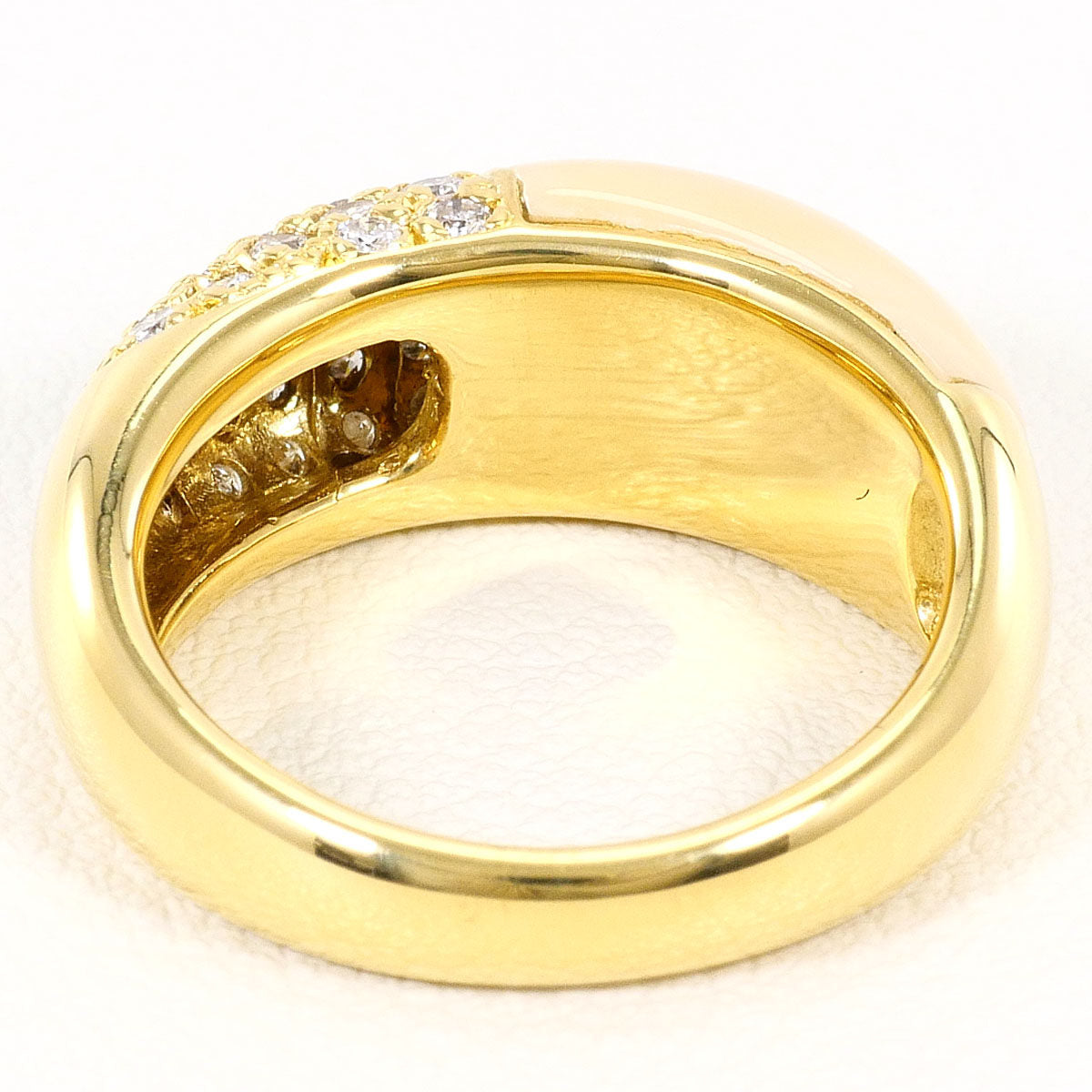18K Yellow Gold Diamond Coral Ring – inside band