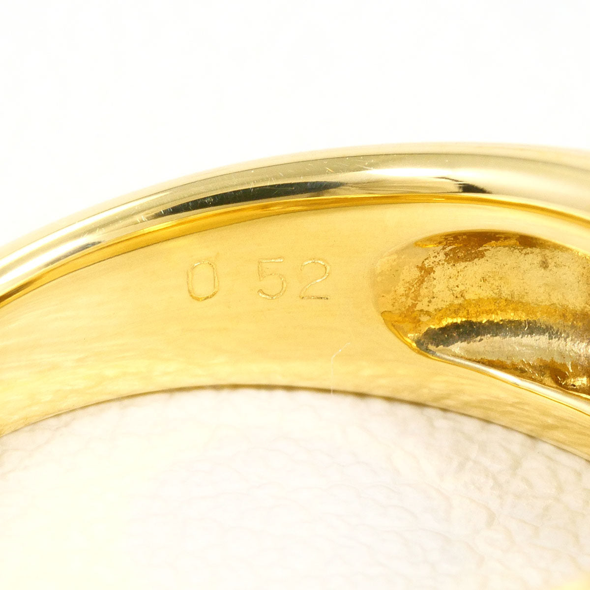 18K Yellow Gold Diamond Coral Ring – alternate view