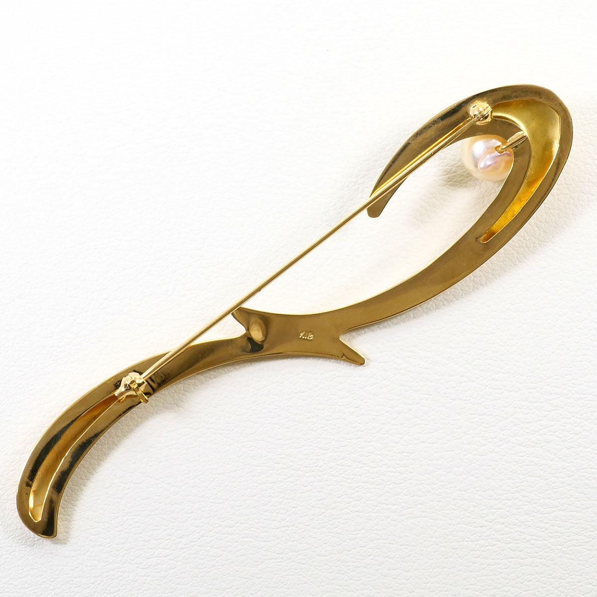 18K Yellow Gold Akoya Pearl Brooch – reverse and pin