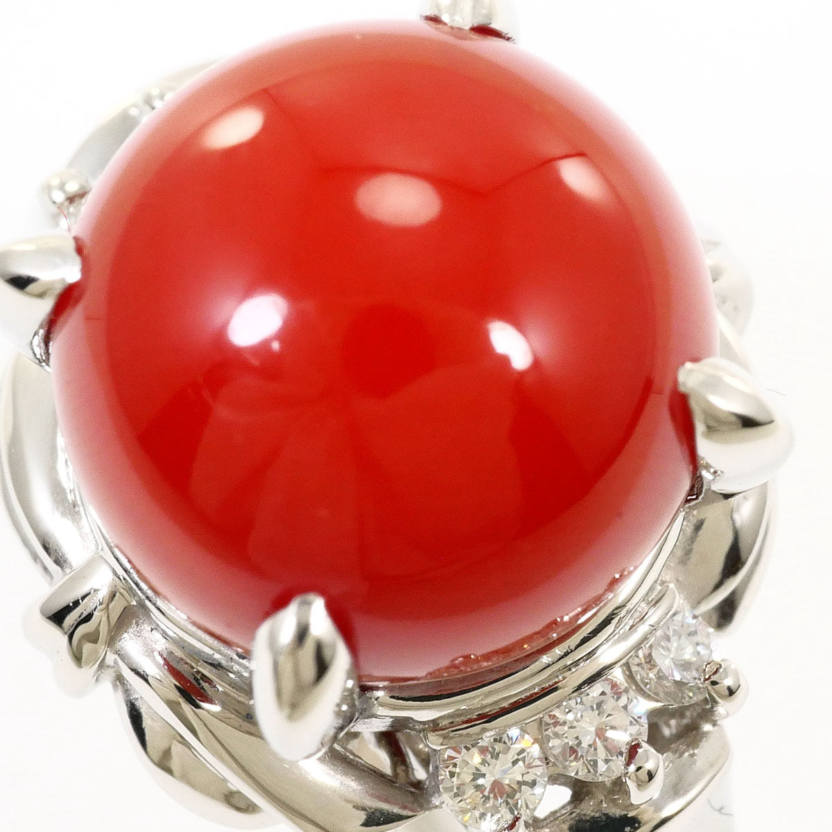 Platinum Diamond Coral Ring – side view