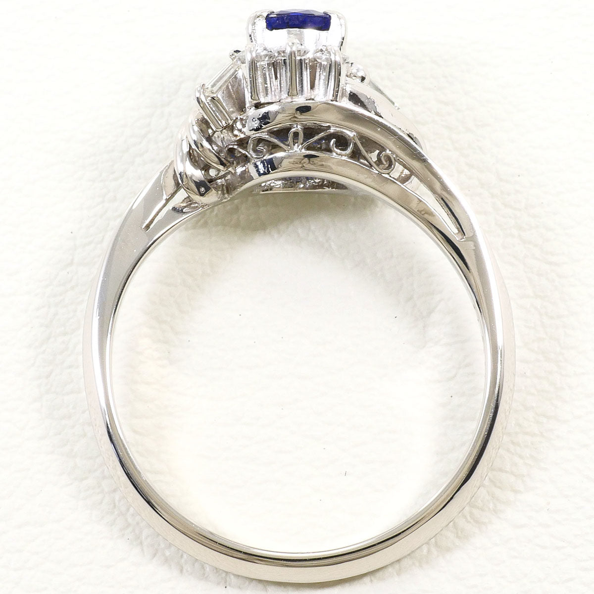 Platinum Diamond Sapphire Ring – top view
