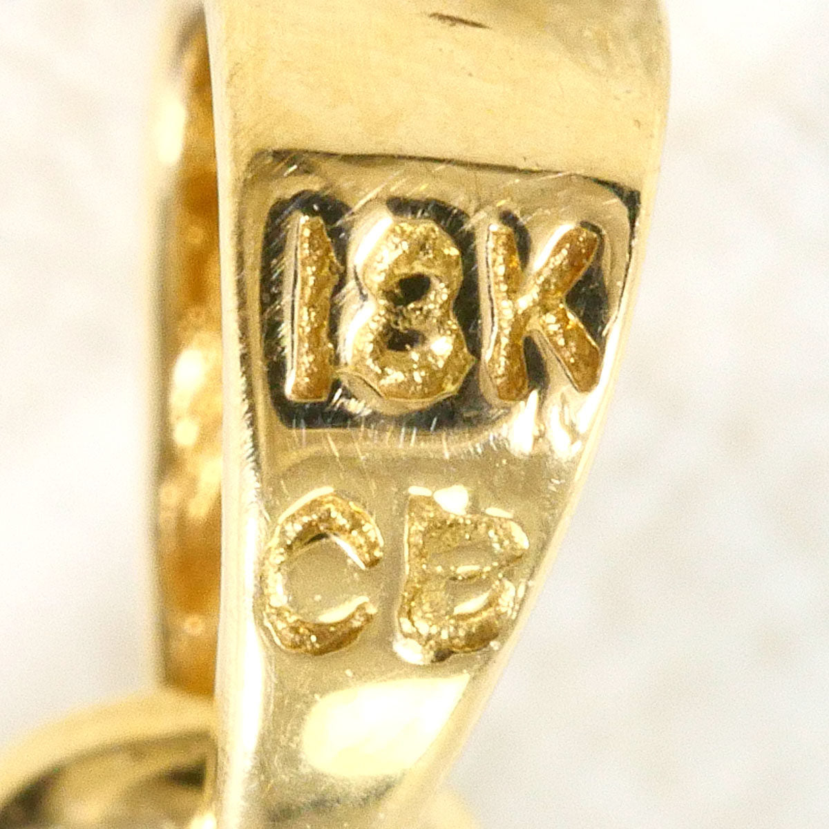 24K Yellow Gold Coin Diamond Pendant – full length
