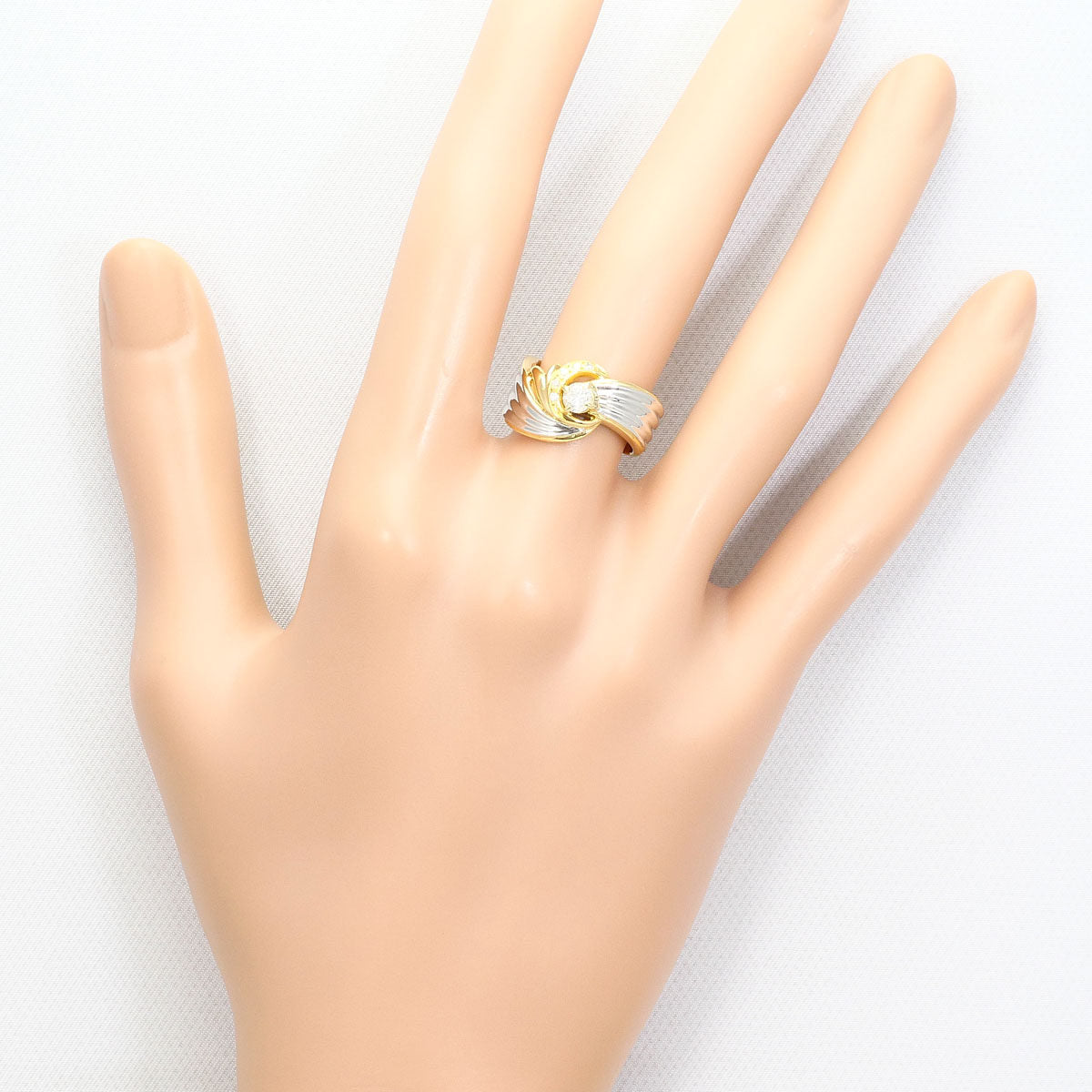 Platinum Diamond Ring – close-up