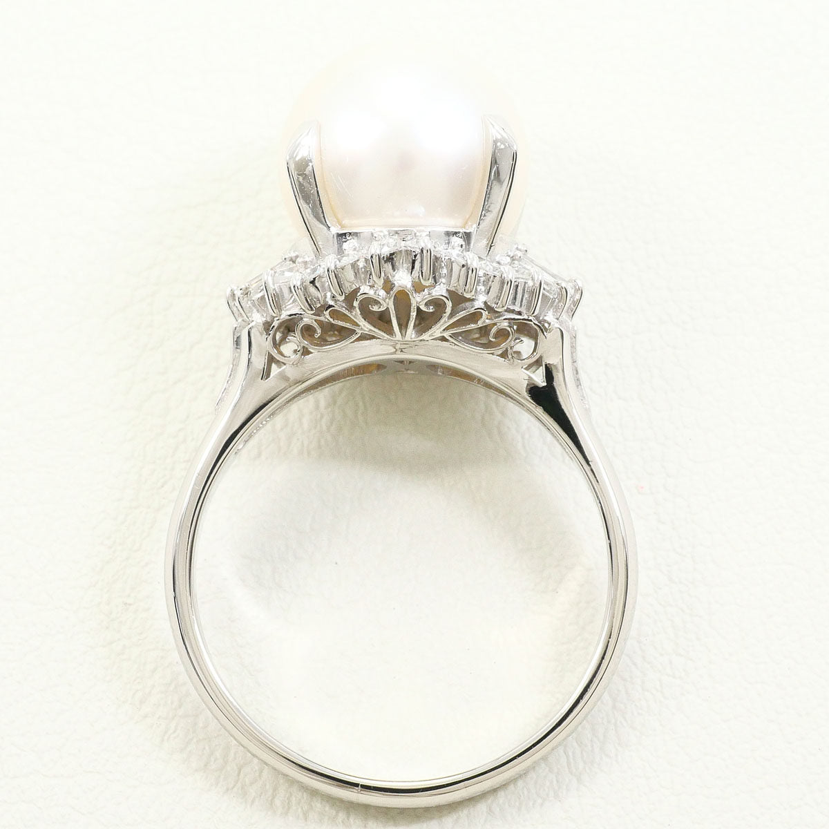 Platinum South Sea Pearl Diamond Ring – top view