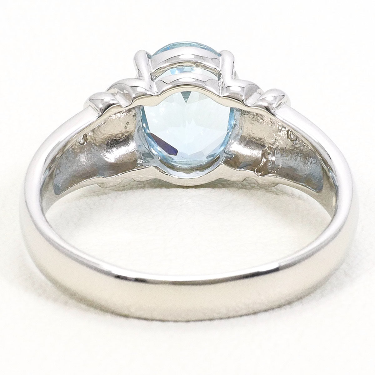 Platinum Diamond Aquamarine Ring – inside band