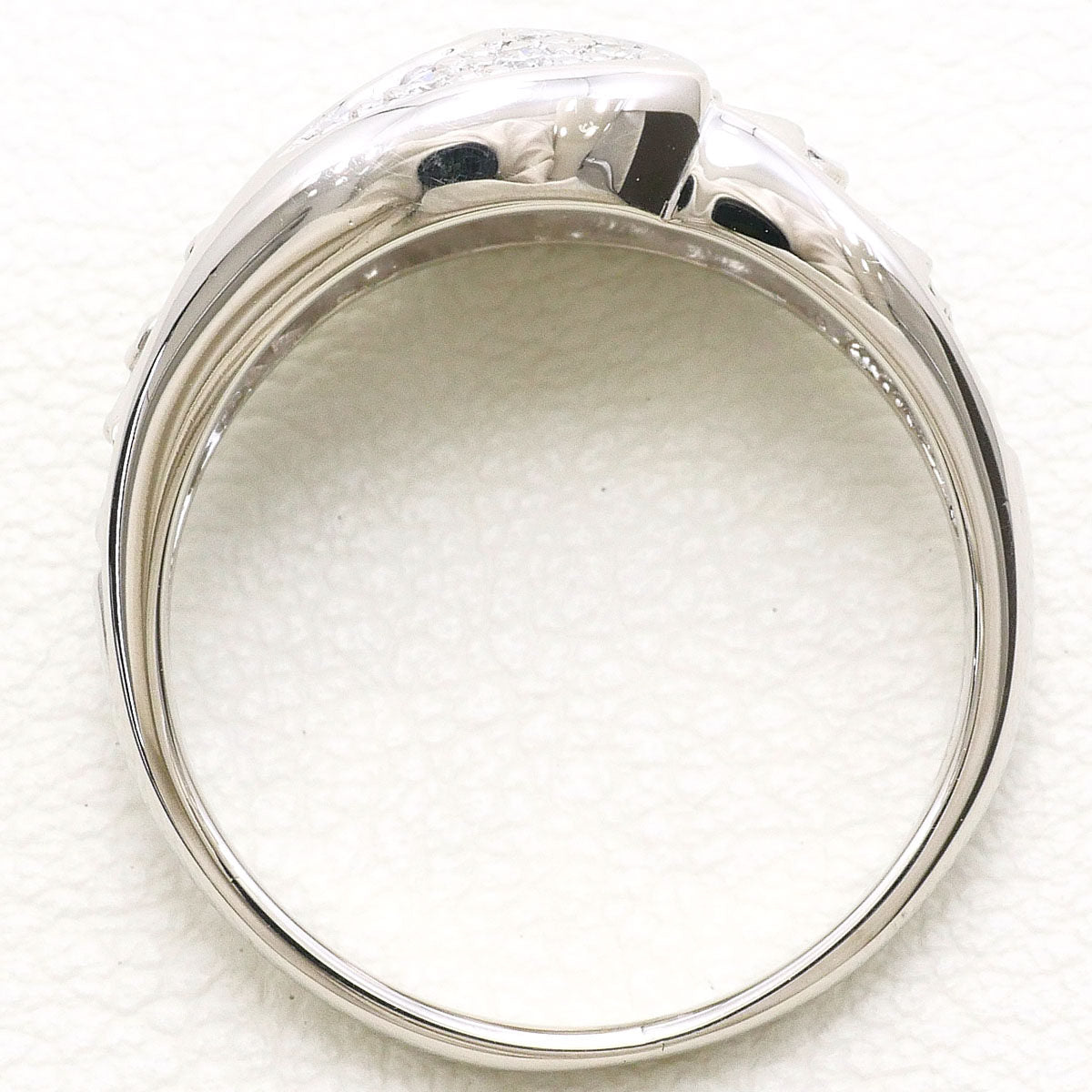 Platinum Diamond Ring – top view