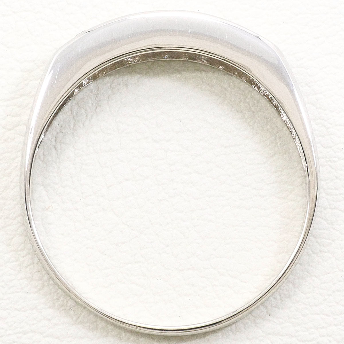 Platinum Diamond Ring – top view