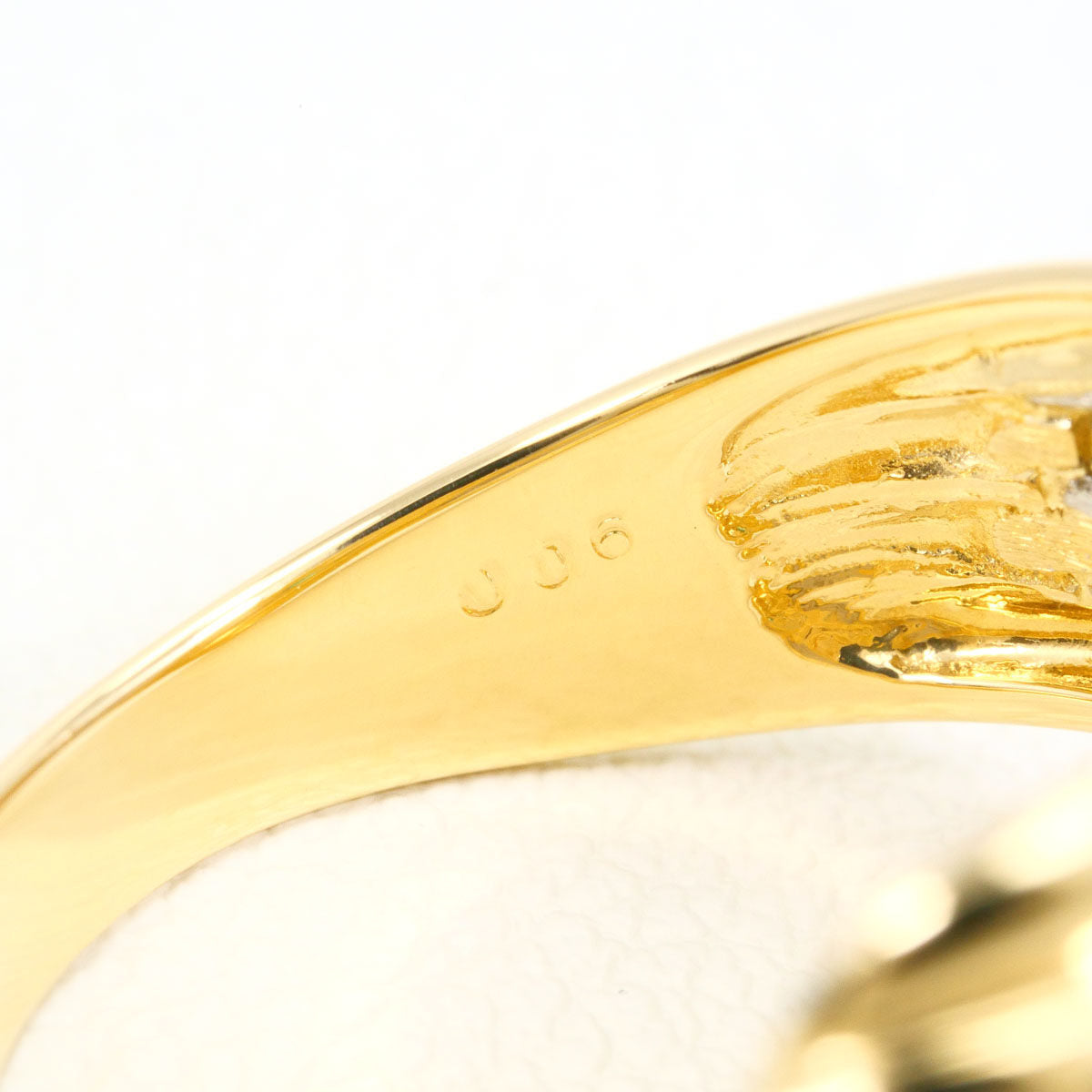 Platinum Diamond Emerald Ring – alternate view