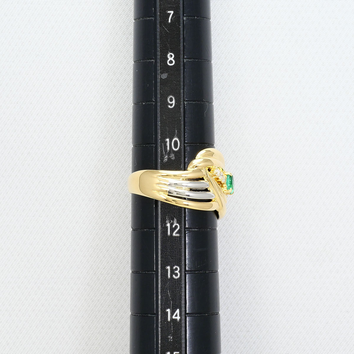 Platinum Diamond Emerald Ring – image 8