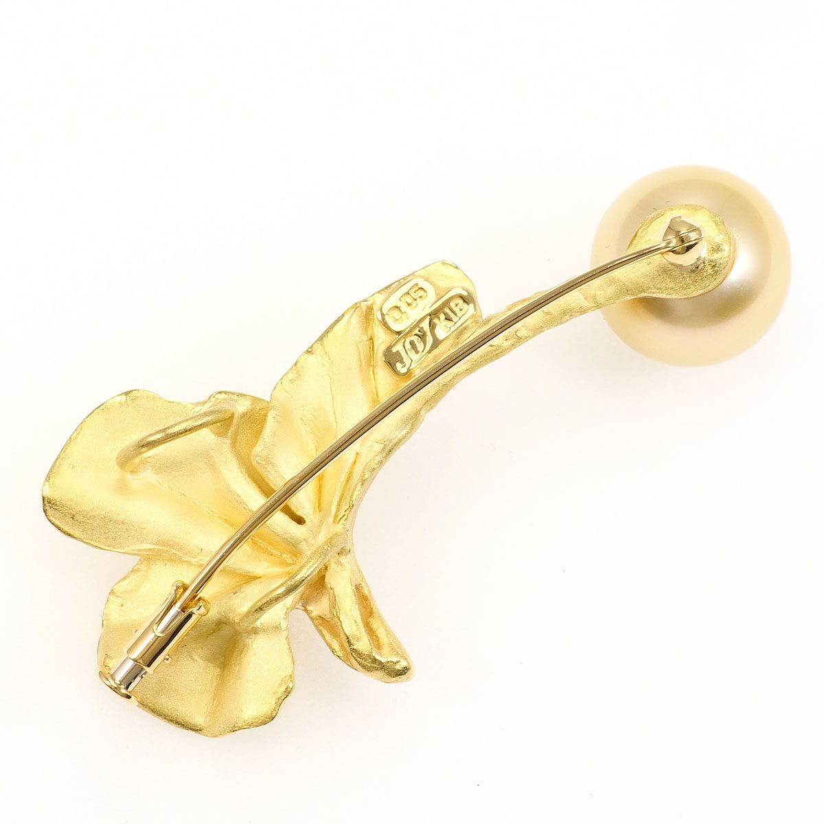 18K Yellow Gold South Sea Pearl Diamond Brooch Pendant – side view